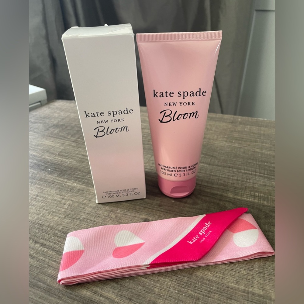 kate spade Bloom Body Lotion & Ribbon Set - 3.3 fl oz